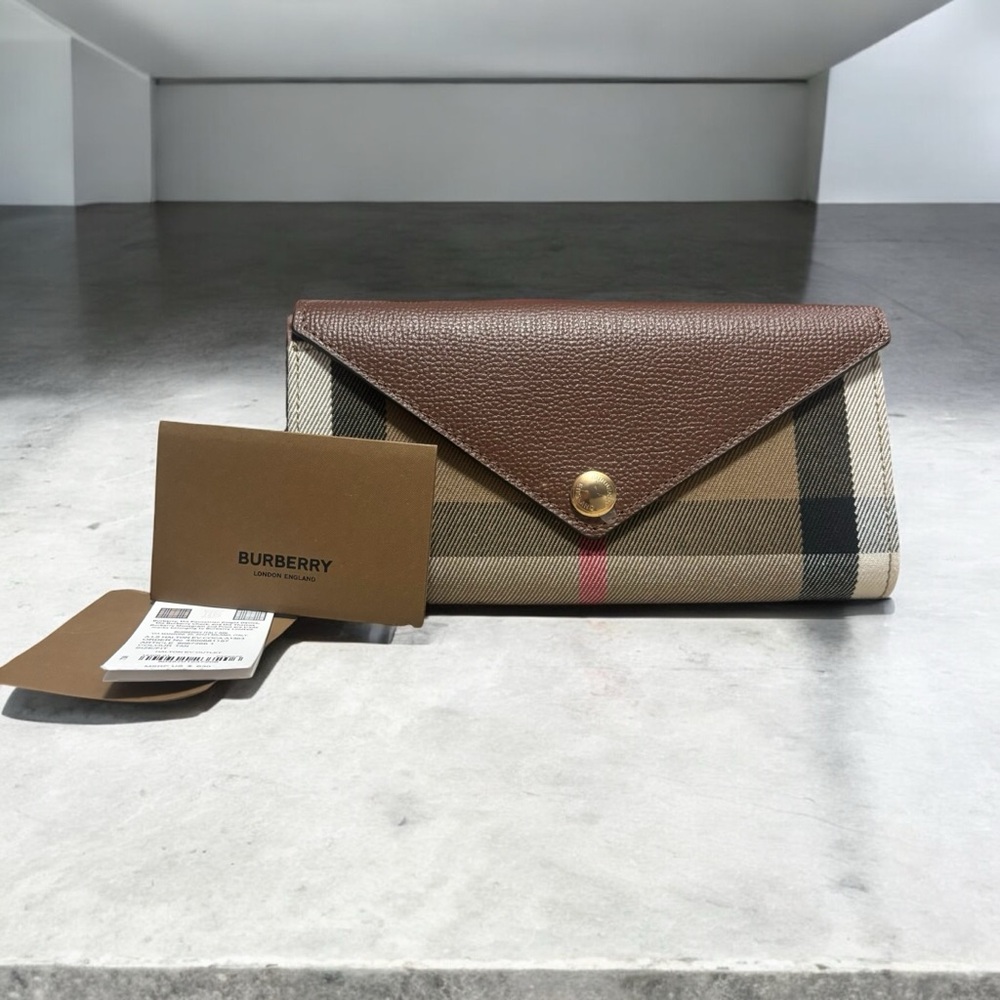 Burberry Halton Vintage Check Wallet - Picture 2 of 10